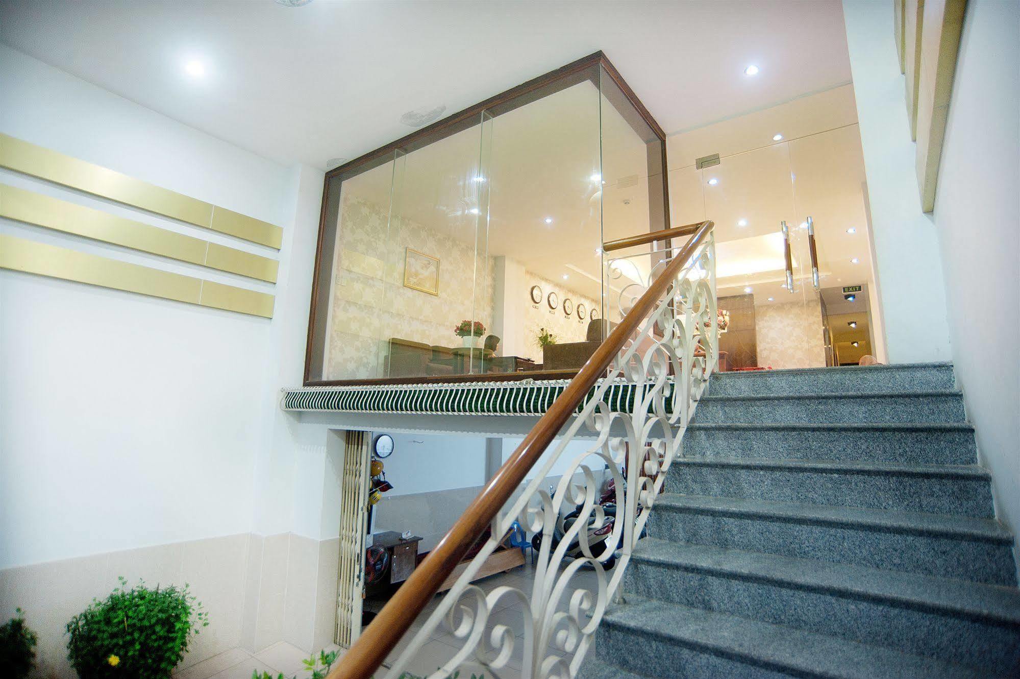 Bin Star Hotel Da Nang Luaran gambar
