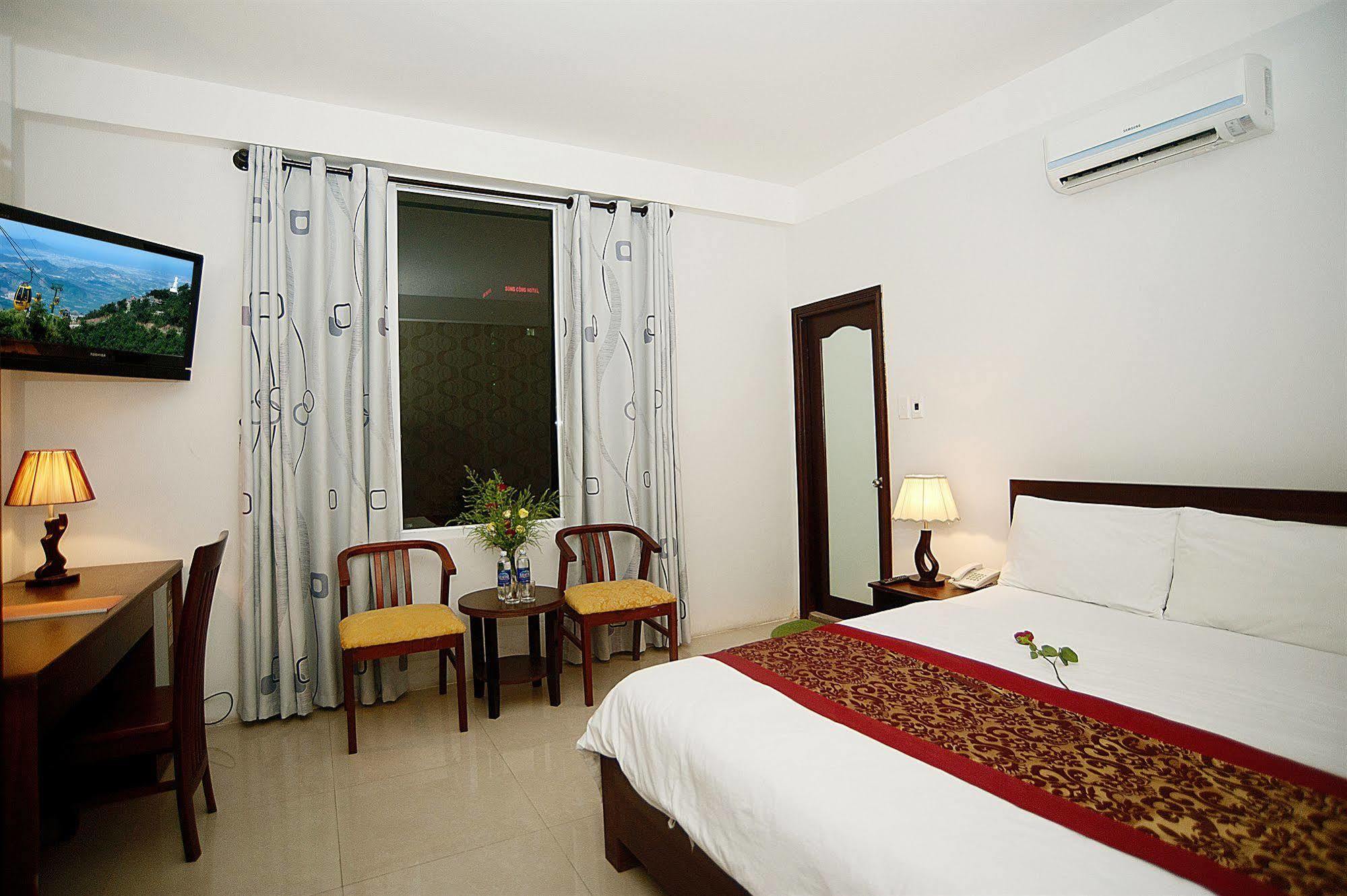 Bin Star Hotel Da Nang Luaran gambar
