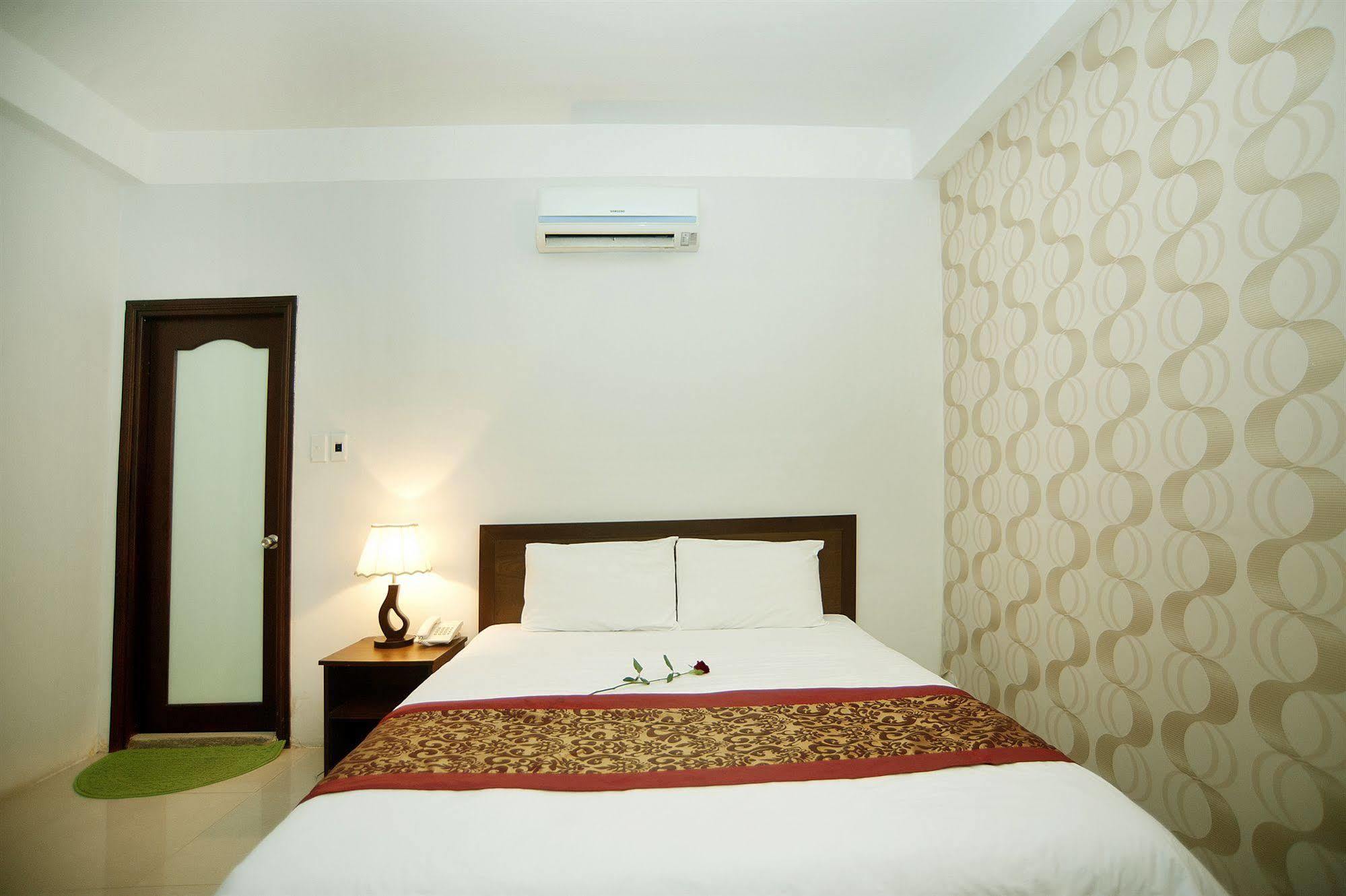 Bin Star Hotel Da Nang Luaran gambar